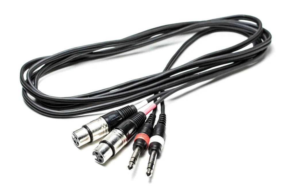 SIRUS PRO Kabel 2x XLR 3pol female auf 2x Klinke 6 Geprüft